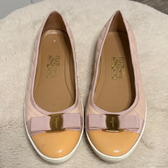 Salvatore Ferragamo Blush and Beige Quilted Flats - Picture 1 of 6